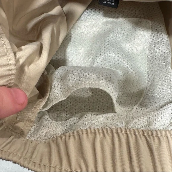 Patagonia Women's M  2.5" Barely Baggies Nylon Shorts Oar Tan Pockets Recycled - Picture 7 of 13